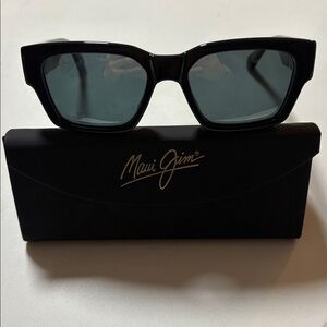 Maui Jim Kenui MJ 642 Polarized Black Sunglasses
